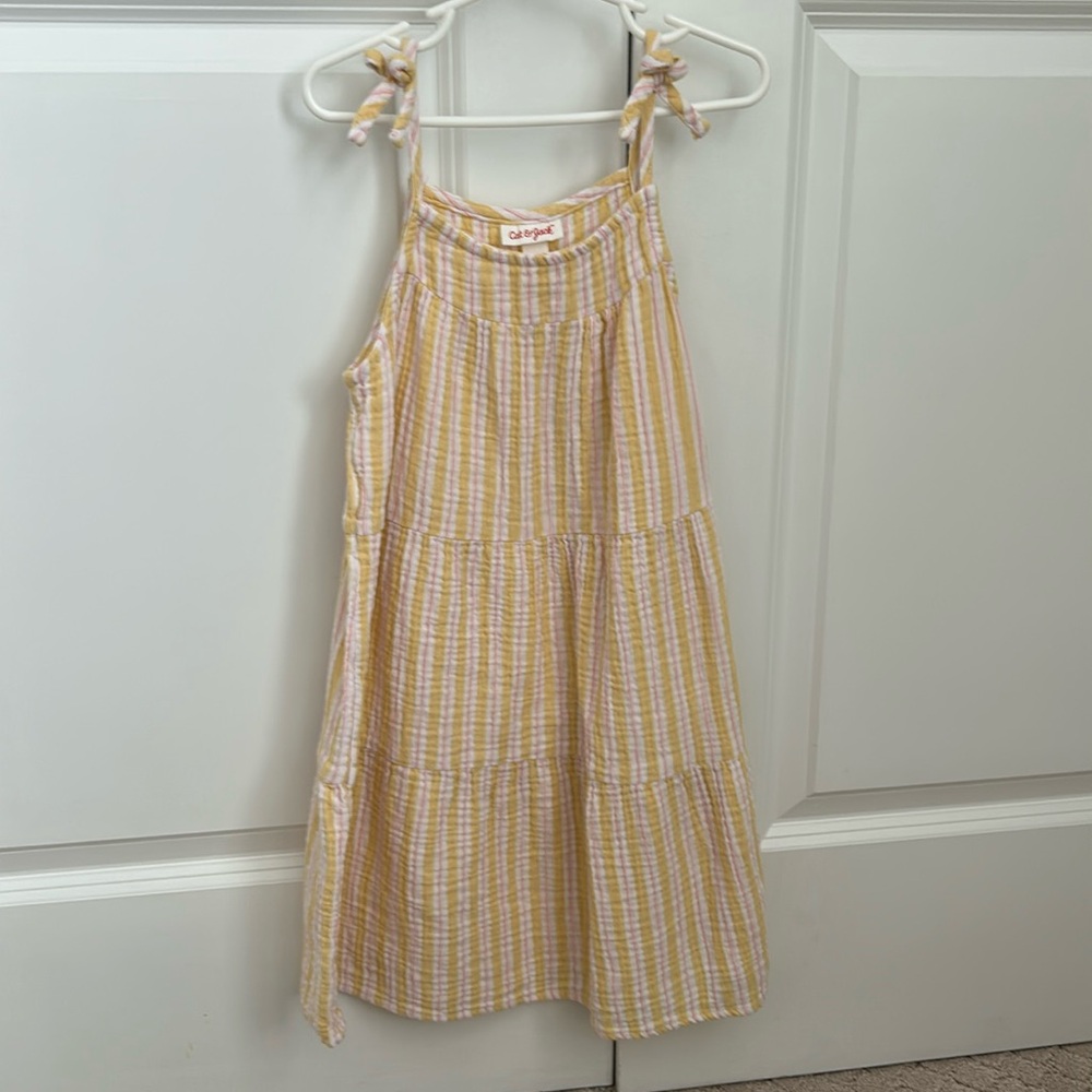 Cat & Jack sleeveless girls dress. 100% cotton. Size 7-8